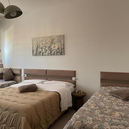 Comfort Accommodation Suite & Le Camere Bergamo Buitenkant foto