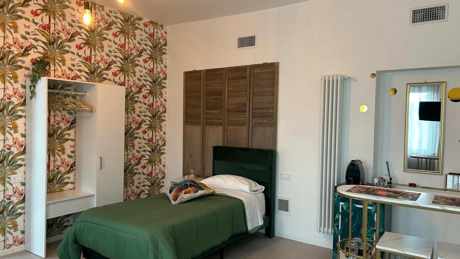 Comfort Accommodation Suite & Le Camere Bergamo Buitenkant foto